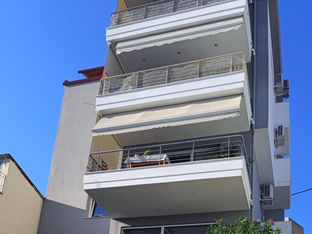 Urban 360 View Apartment Kavála Eksteriør bilde